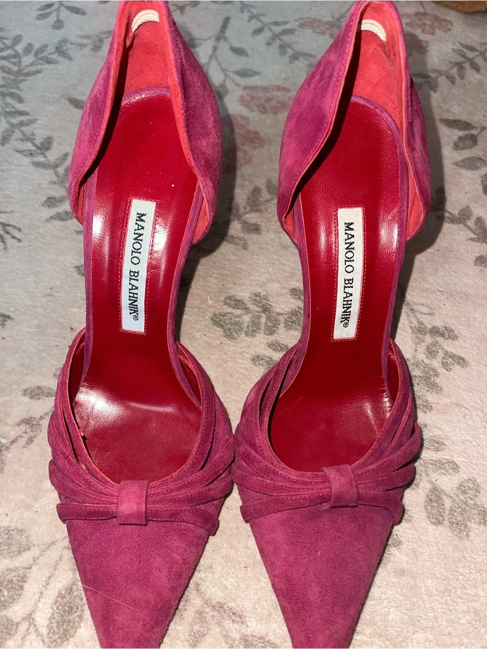 Manolo Blahnik Tayler Suede D'Orsay Pumps Berry Fuchsia Pink 38.5 / US W 8.5